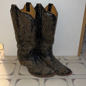Corral cowgirl boots